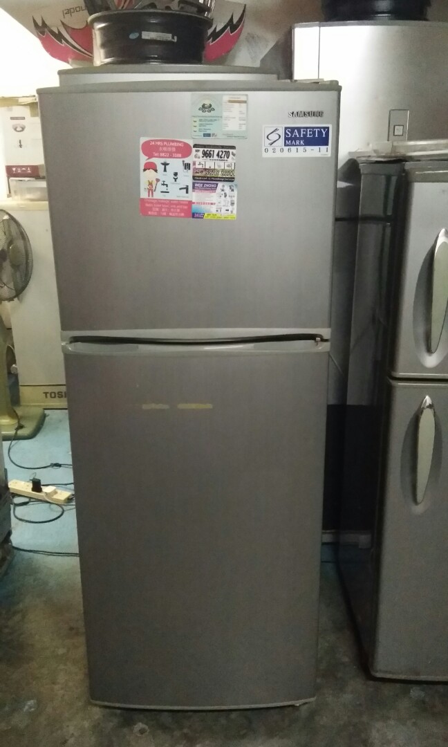 Peti Ais 2 Pintu Besar Kitchen Appliances On Carousell