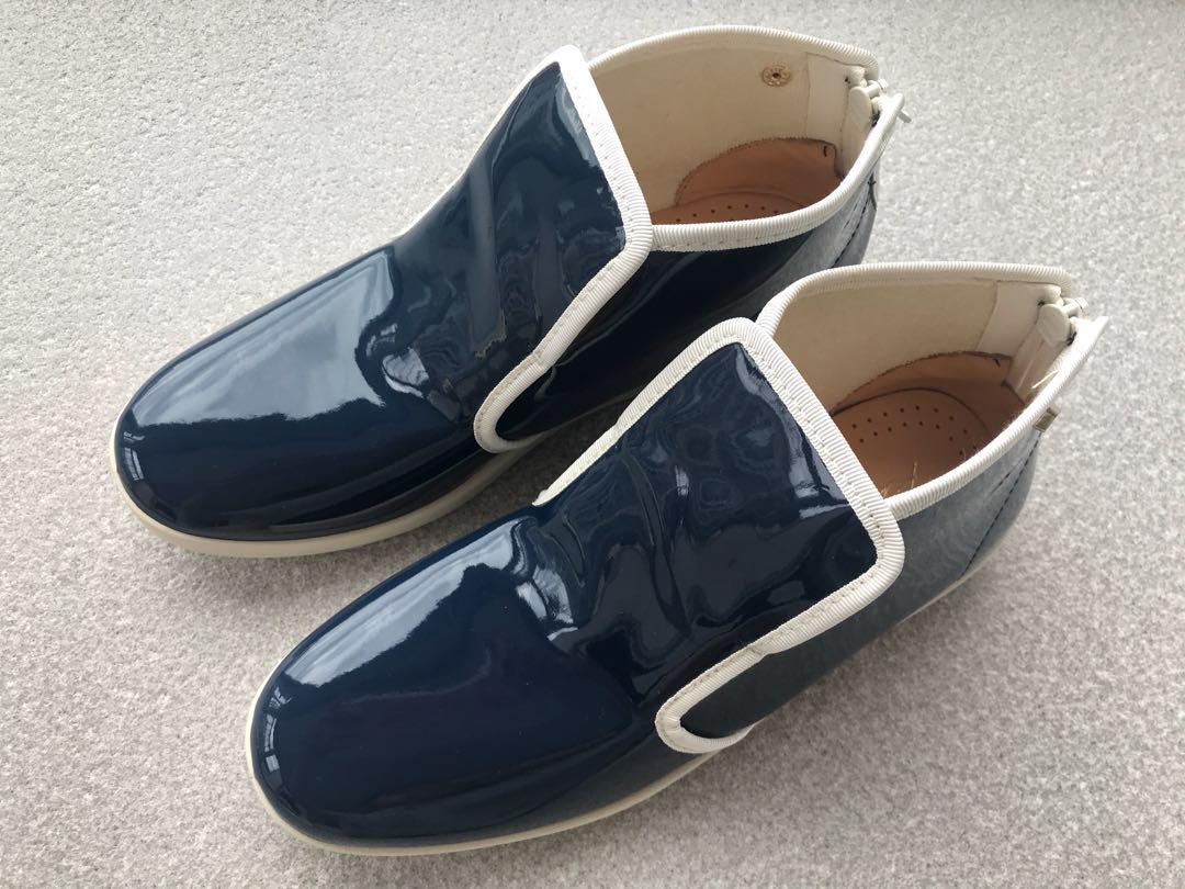 Vinyl rain boots outlet