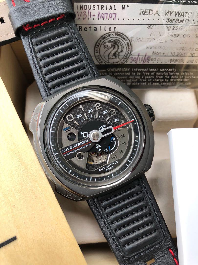 sevenfriday v3
