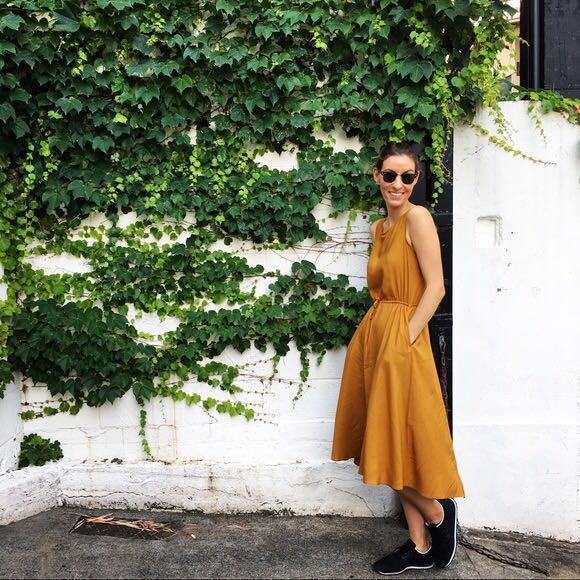 Uniqlo midi dress sales
