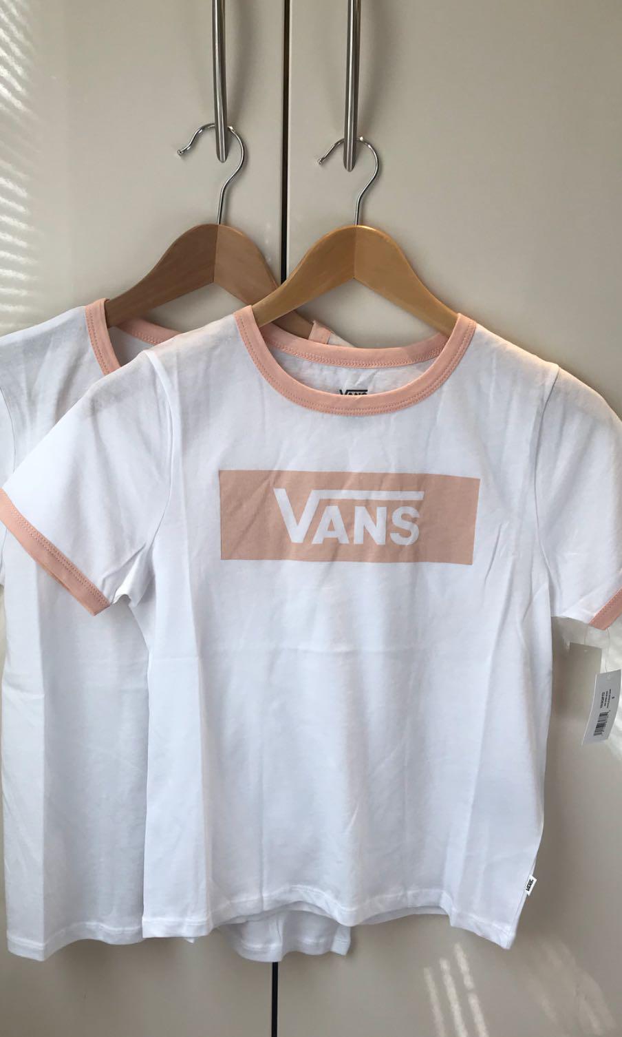 vans pink tee