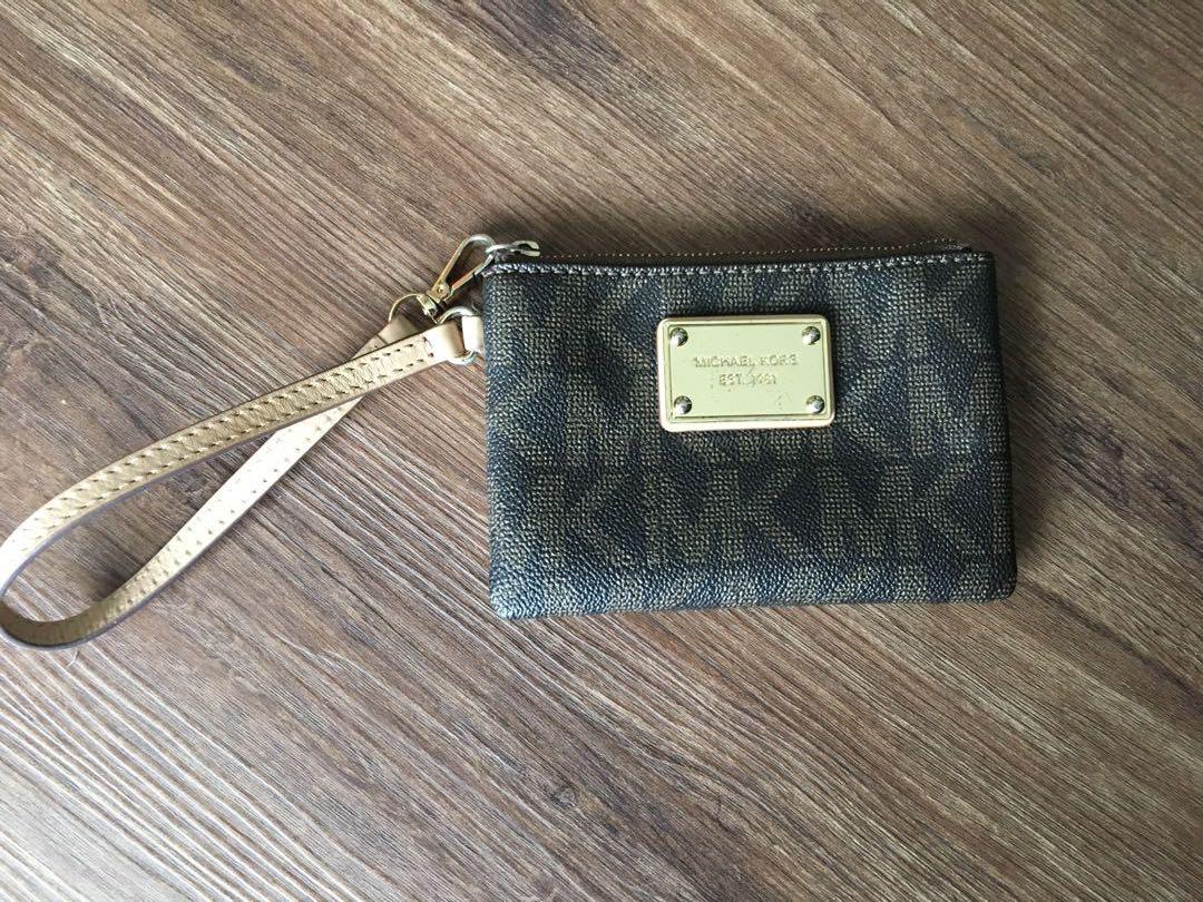 michael kors small pouch
