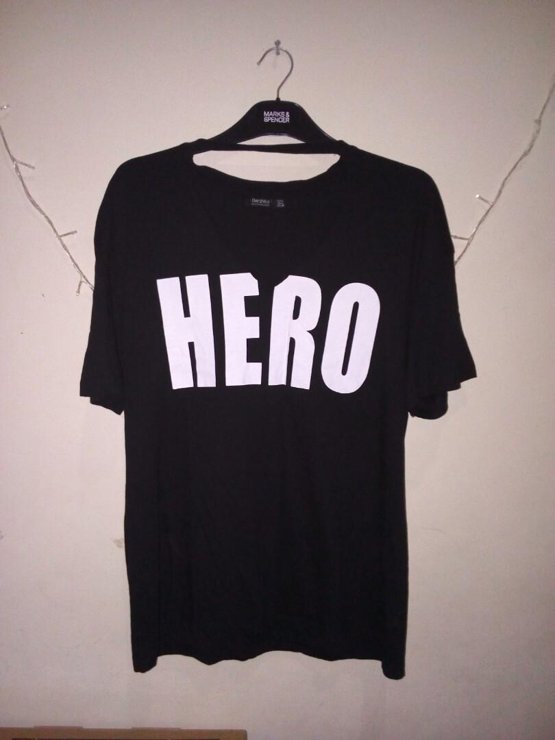 bershka t