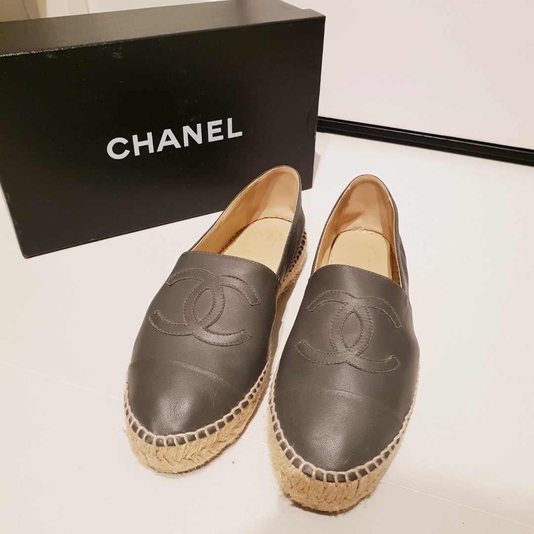 Chanel Espadrilles Glazed Crinkled White Leather 37
