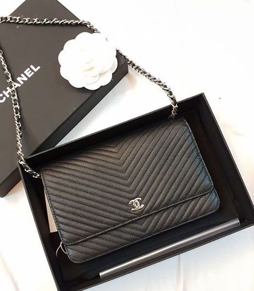 black chanel sling bag