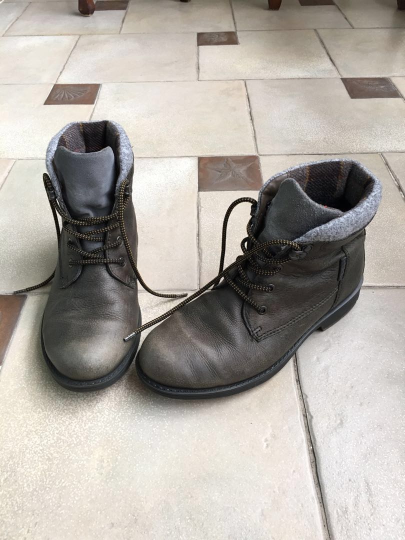 ecco formal boots