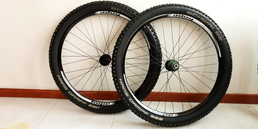 Hope tech enduro 27.5 boost shop wheelset