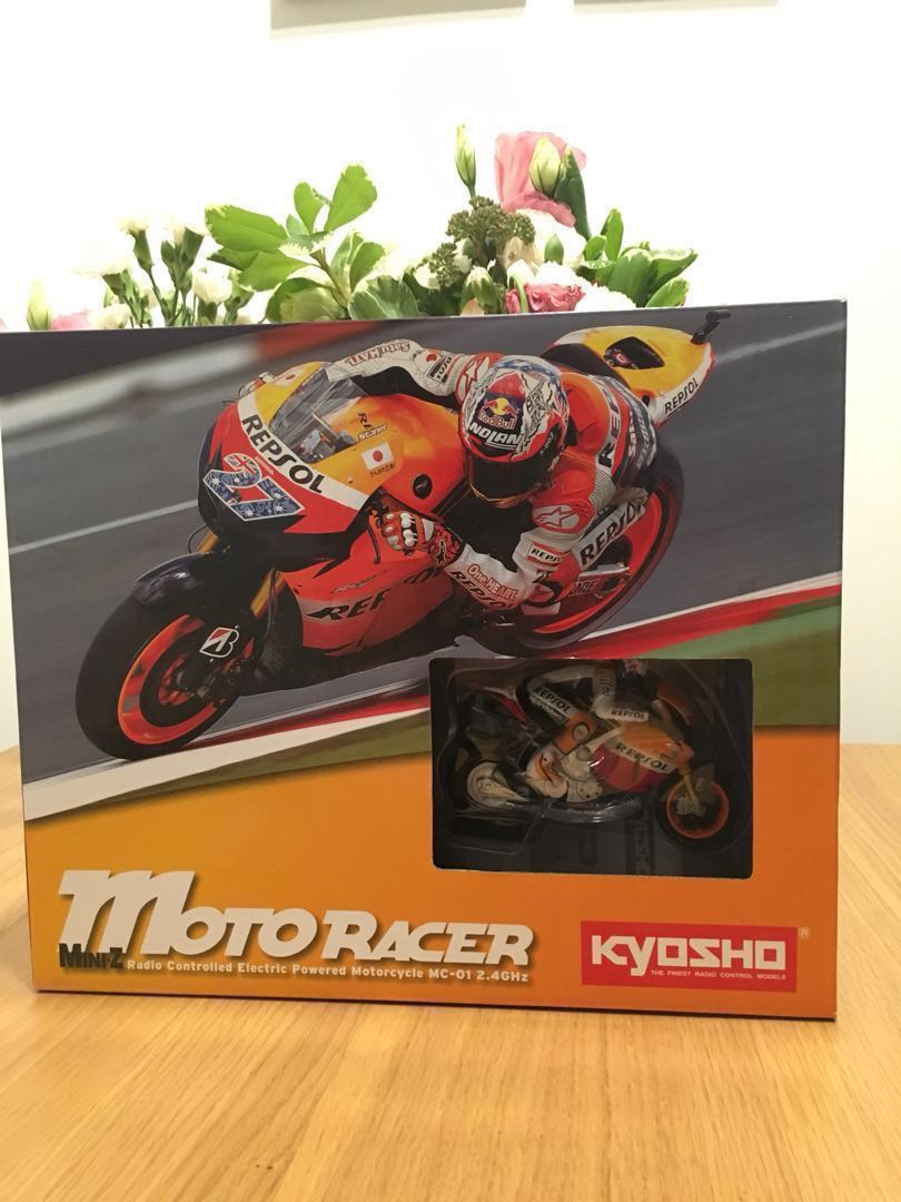 Kyosho 京商1/18 mini z moto racer , 興趣及遊戲, 玩具& 遊戲類 
