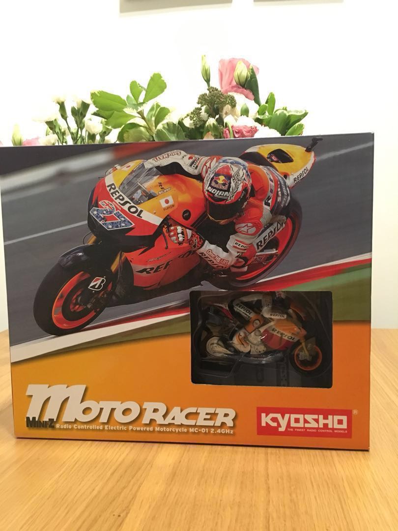 Kyosho 京商1/18 mini z moto racer , 興趣及遊戲, 玩具& 遊戲類