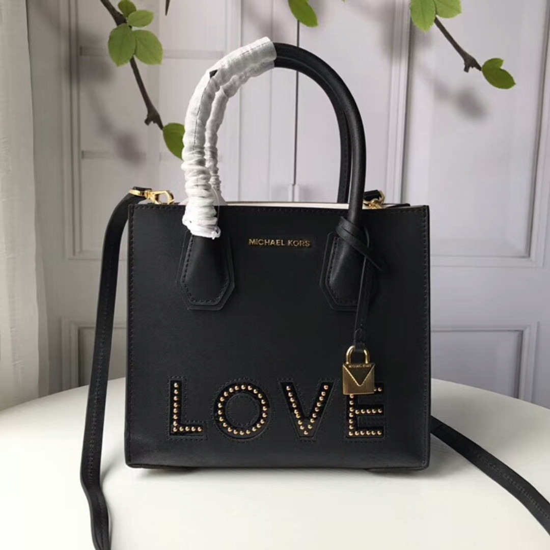 michael kors love purse