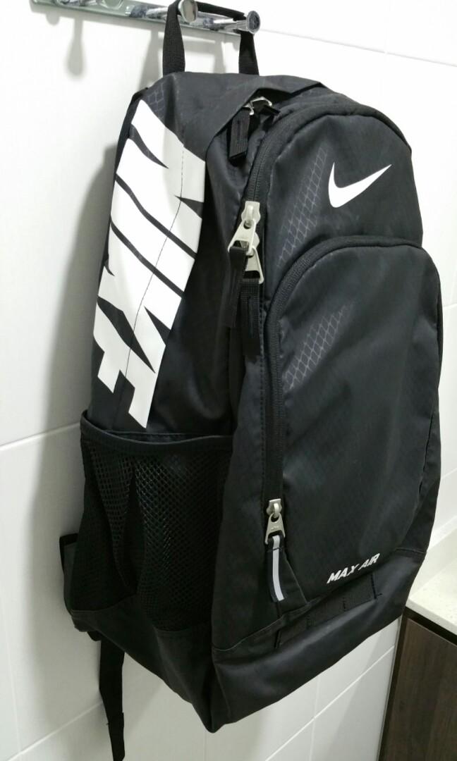 Nike backpack Max Air, Men's Fashion 