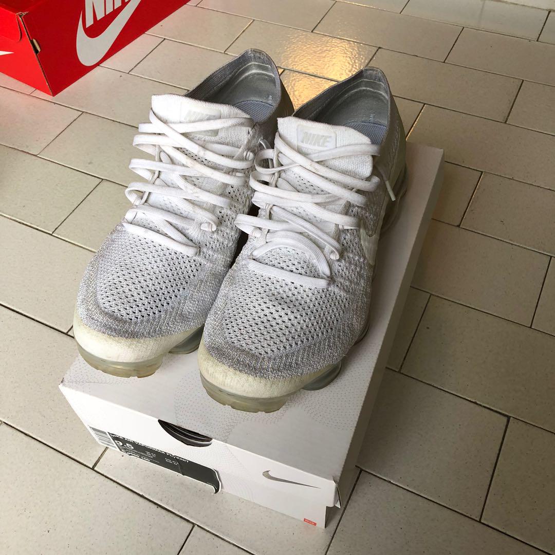 White discount christmas vapormax