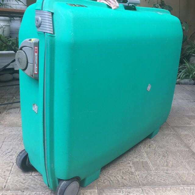 oyster suitcase