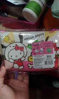 全新正版三麗鷗hello kitty化妝包