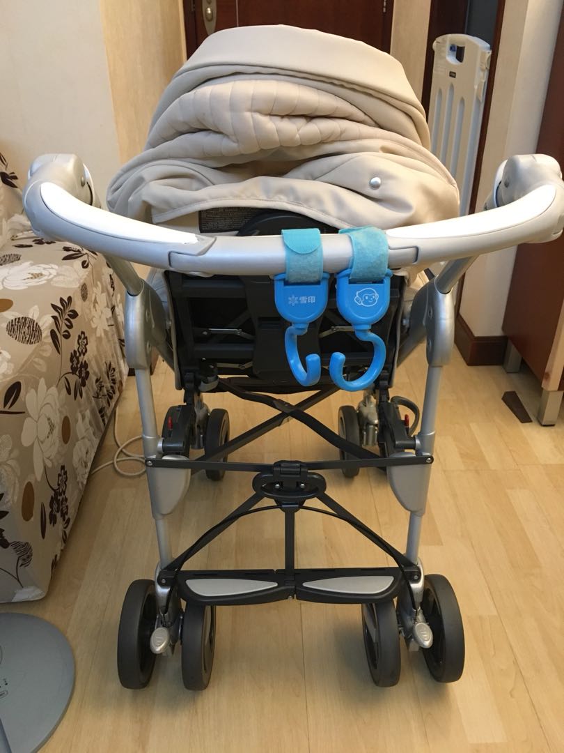 2nd hand Pram / Stroller 70 new, 兒童＆孕婦用品, 外出用品, 外出用品 嬰兒車 Carousell
