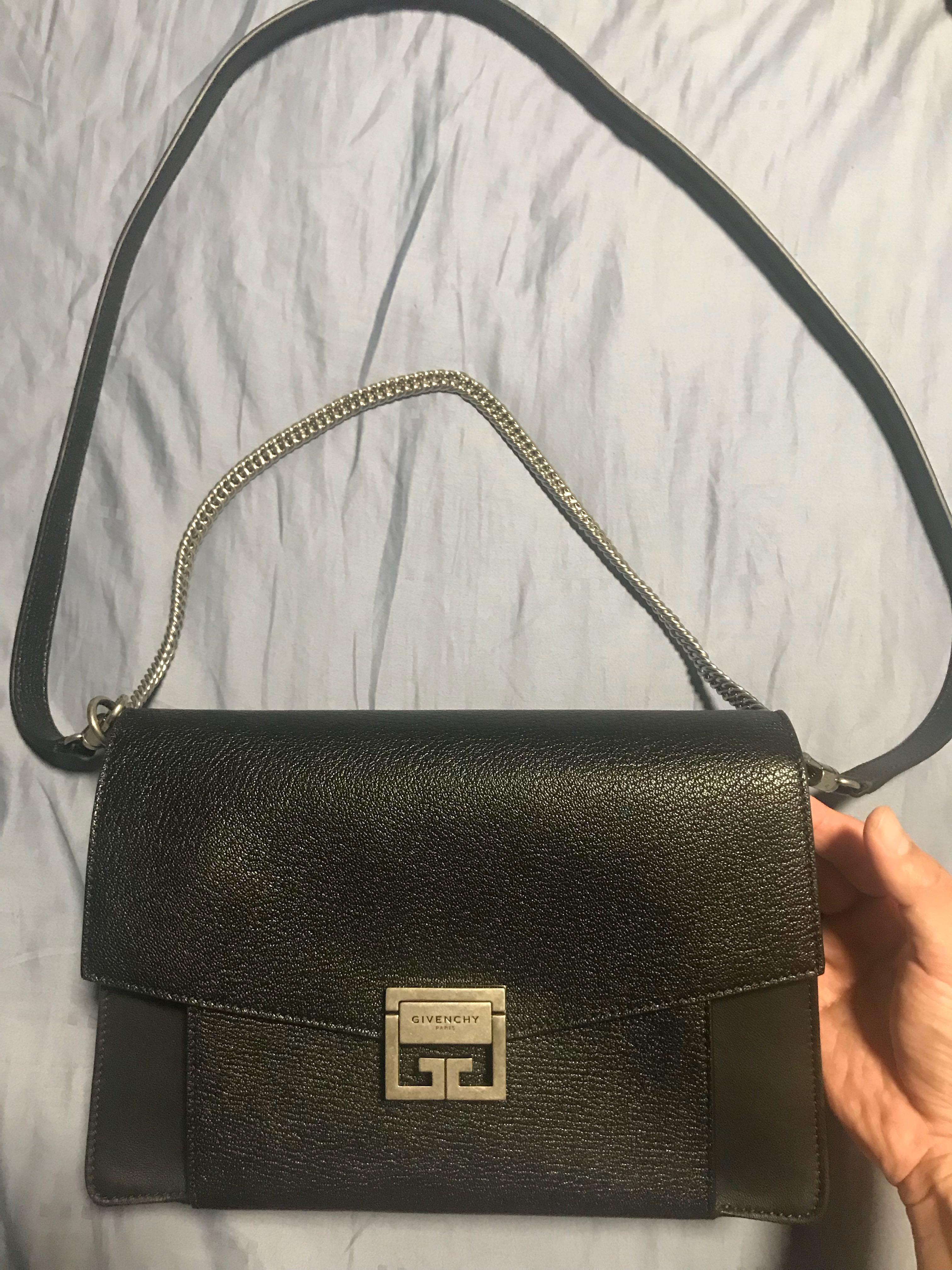 1.8k Auth Givenchy GV3 medium bag pandora antigona Luxury