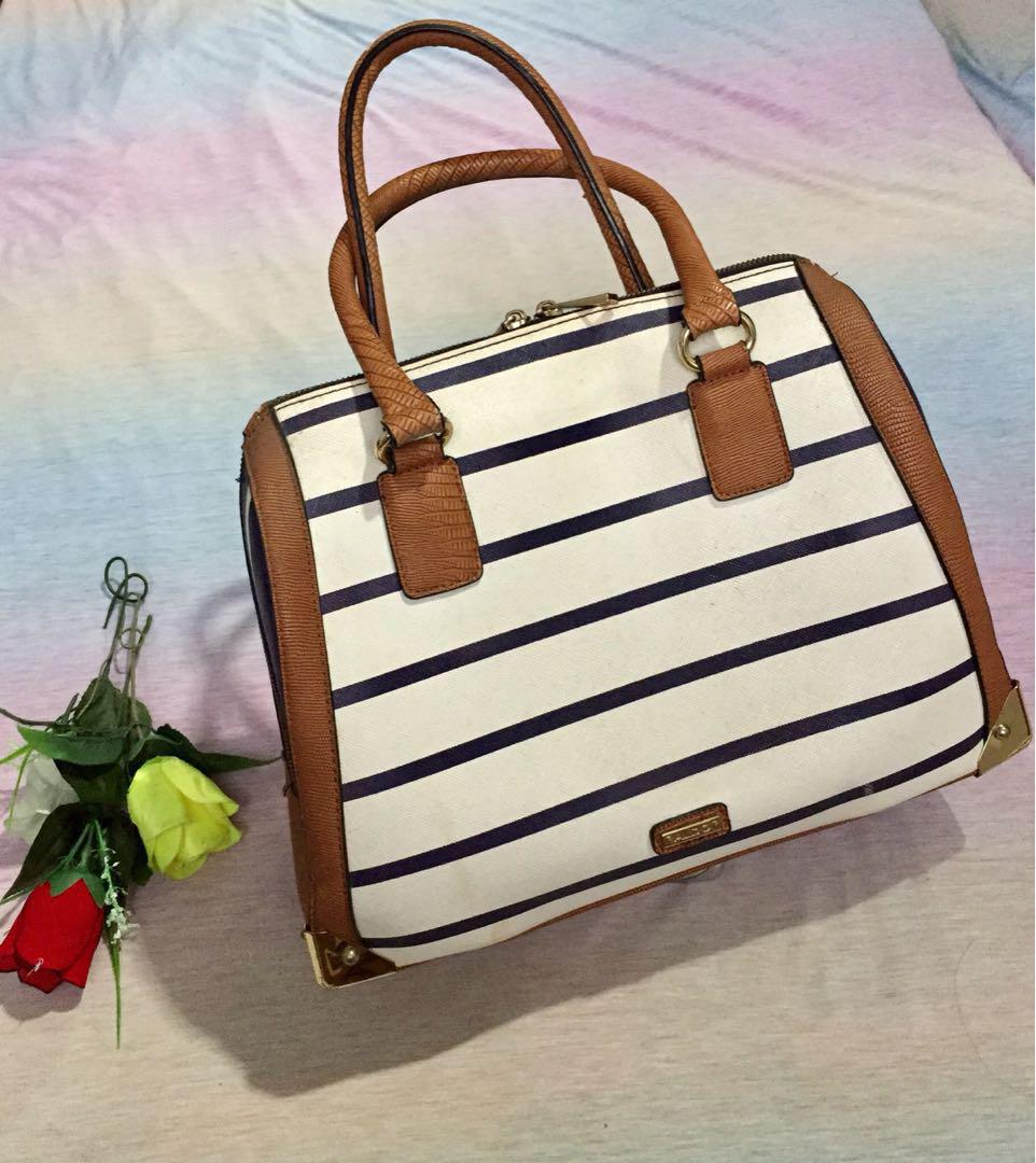 Aldo Doctors Bag Women s Fashion Bags Wallets Cross body Bags on Carousell
