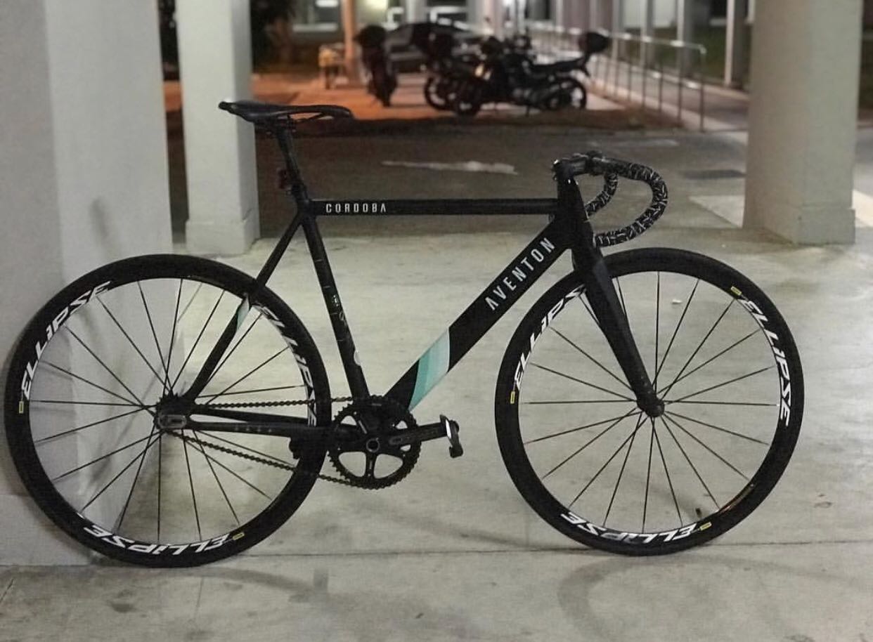 2017 aventon cordoba