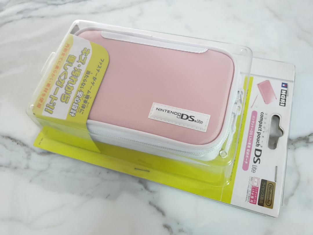 BNIB Nintendo DS Lite Pouch / Cover / Case, Video Gaming