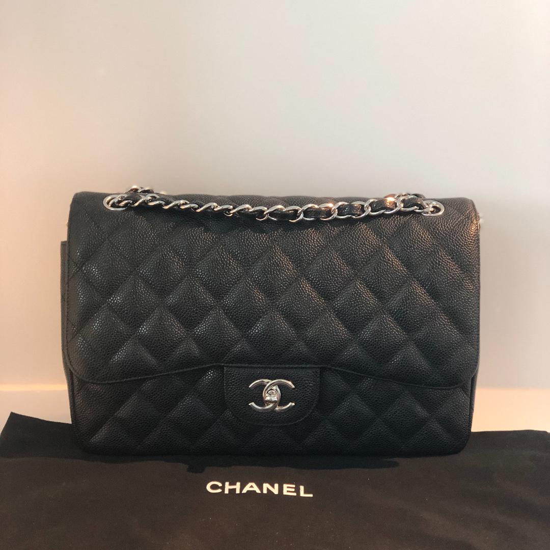 chanel classic jumbo