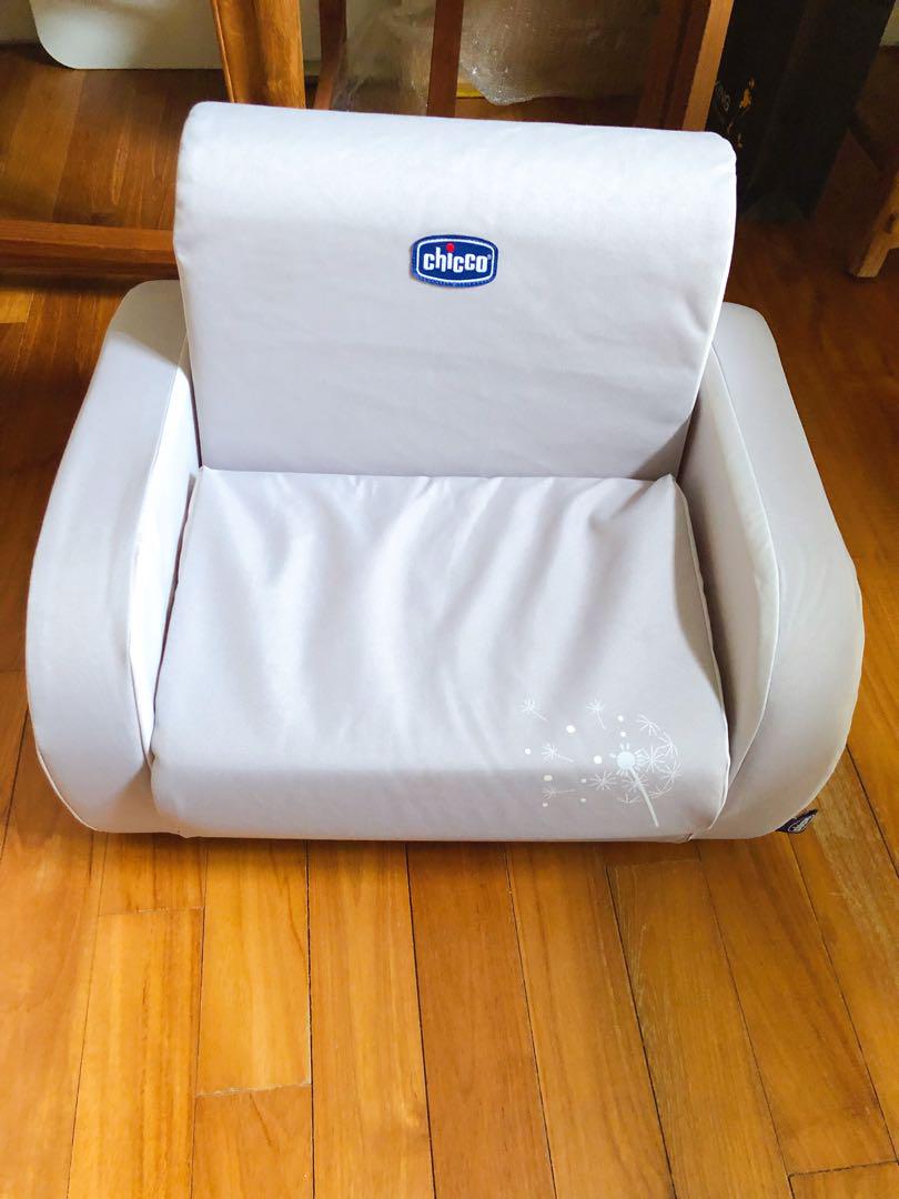 Chicco sofa best sale chair