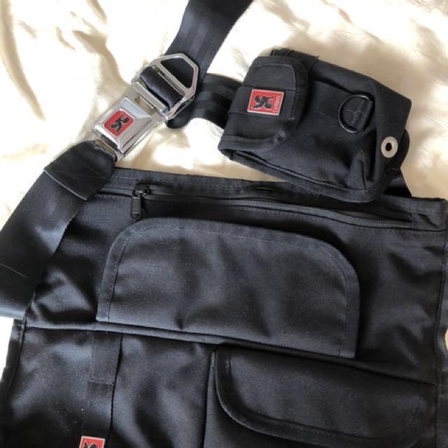 Chrome chekhov sling messenger bag clearance