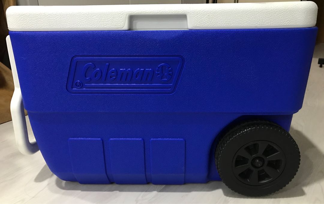 coleman 56 quart wheeled cooler