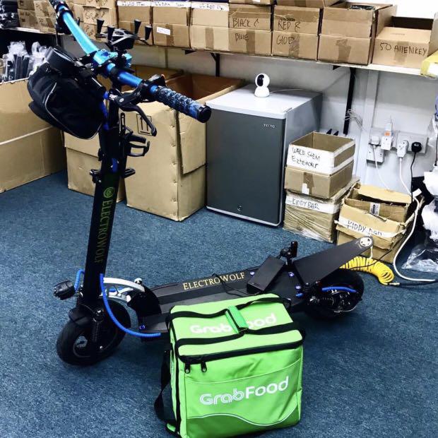 Deliveroo GrabFood Foodpanda Electric Scooter for Food delivery job