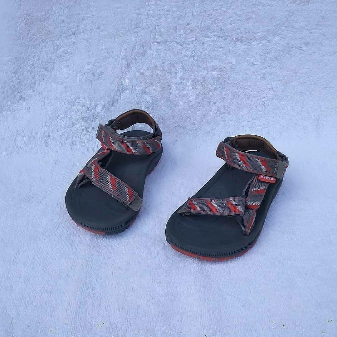 jual sandal teva