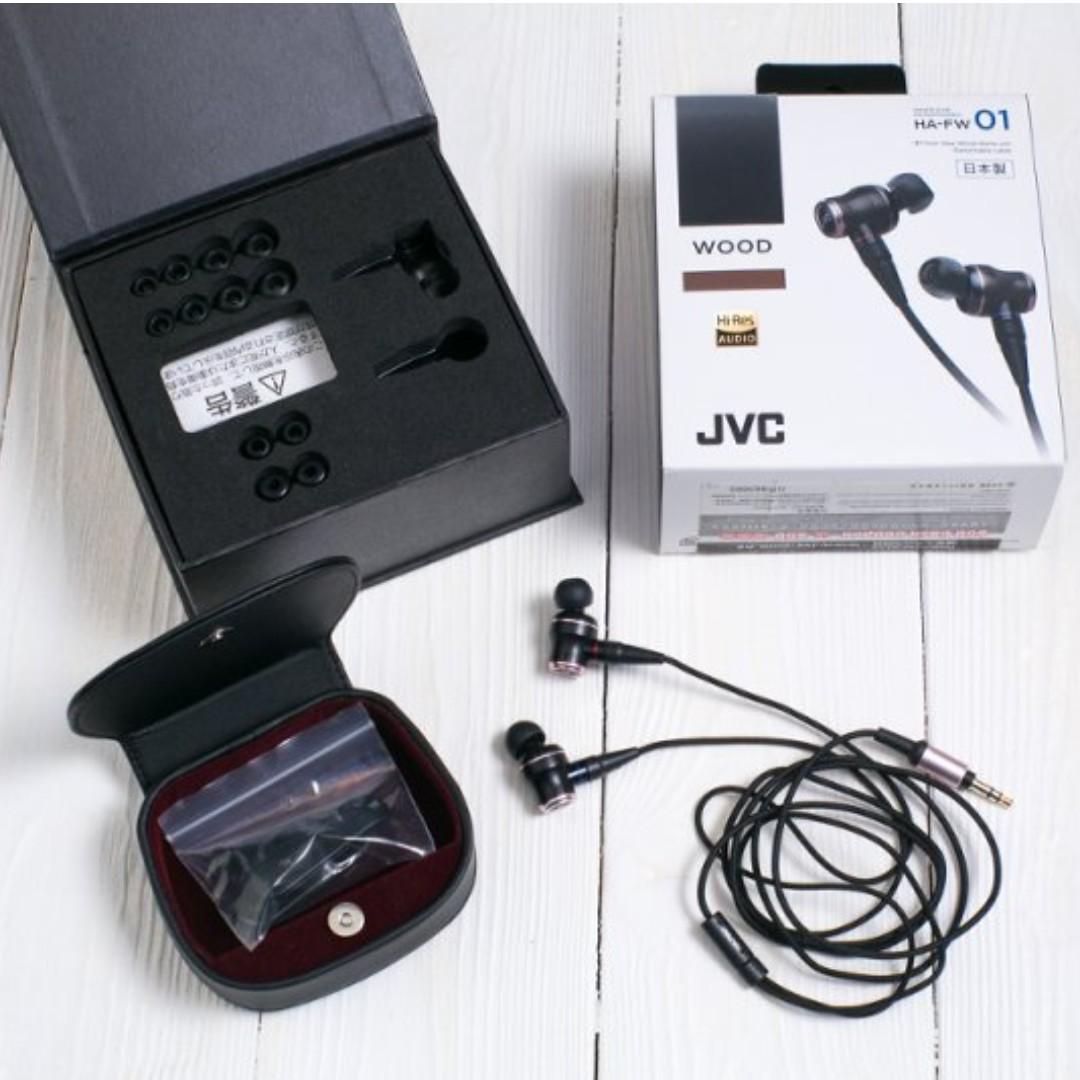 JVC Wood HA-FW01 Earphones (Mint full set), Audio, Other Audio ...