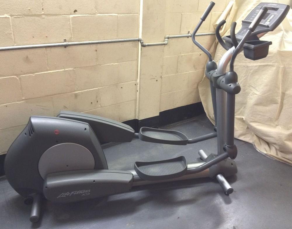 Life fitness x9i elliptical cross trainer made in USA Sports