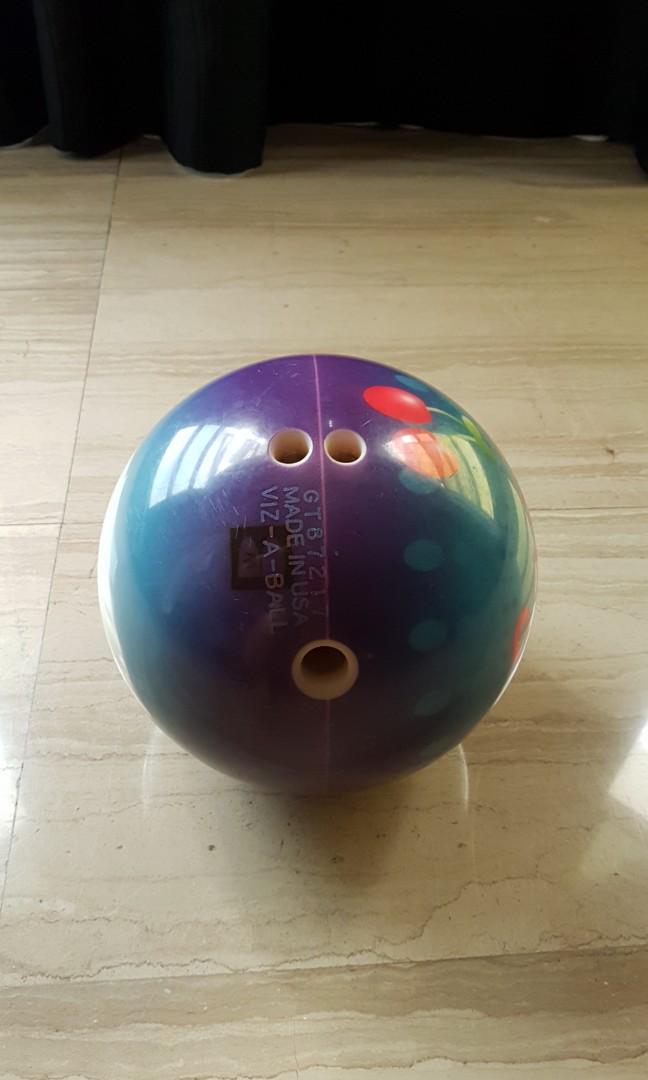 Hello Kitty Bowling Ball weight 8.5 lbs (Limited Edition), Sports Equipment, Sports & Games