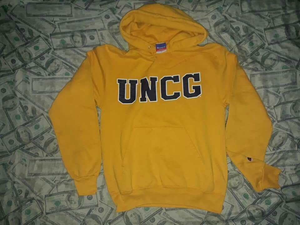 Uncg sweatshirt sales