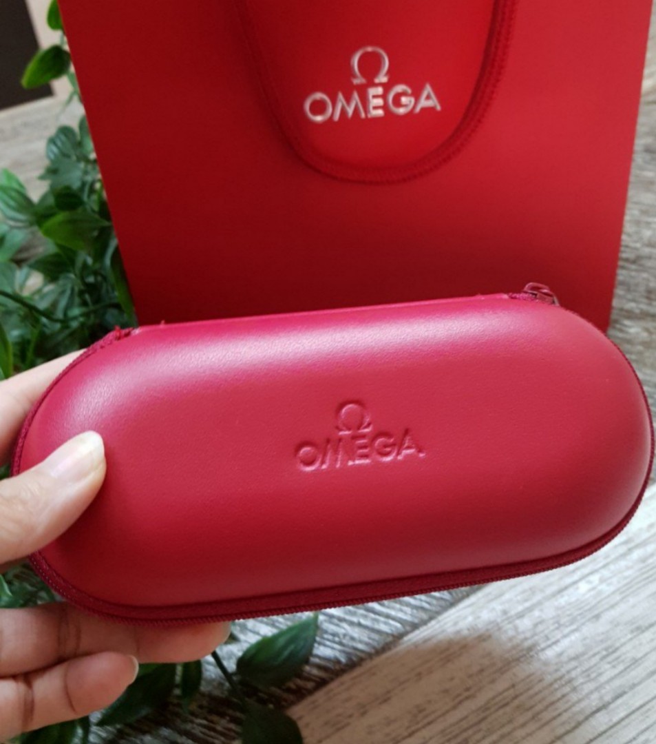 Omega watch travel clearance case