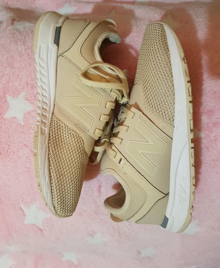 New balance 247 cafe 2025