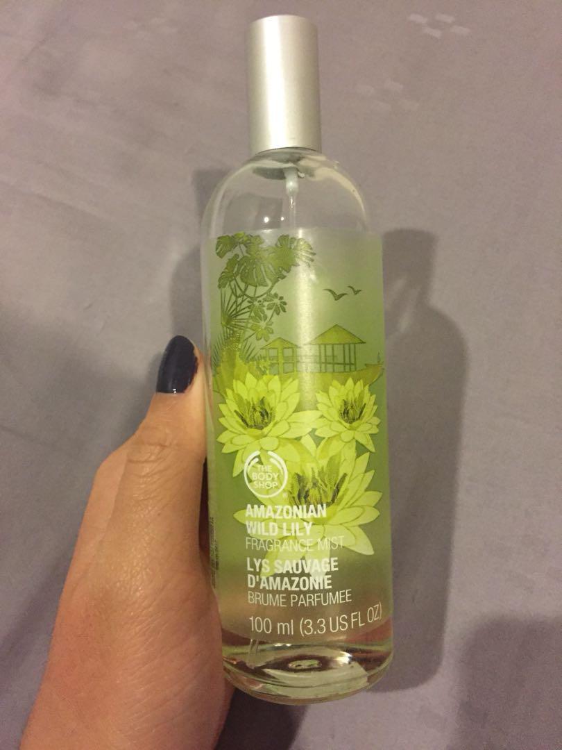 Amazonian wild lily perfume oil from the body shop deals