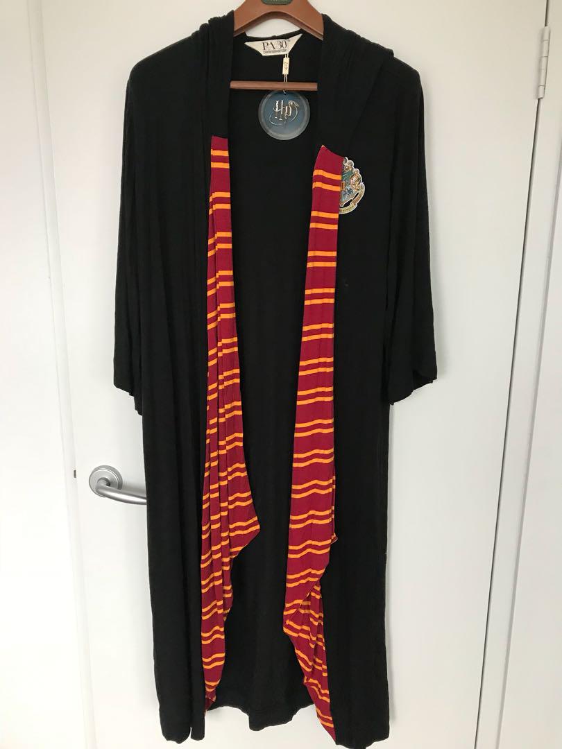 Peter Alexander Harry Potter Gryffindor Hogwarts Bathrobe Nwt S