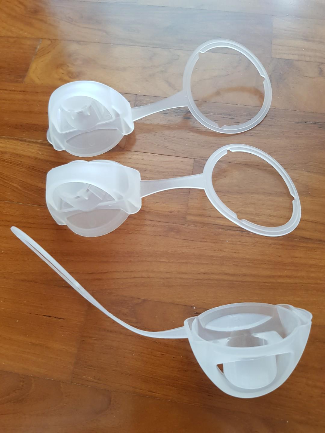 Polar insulated water bottle cap cover, Everything Else on Carousell