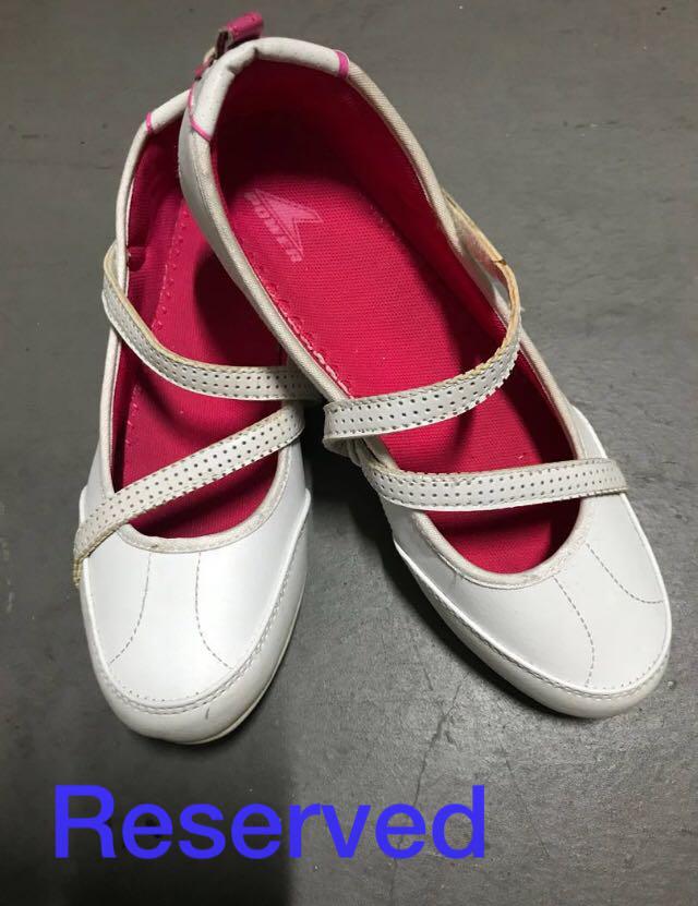 bata casual shoes for ladies