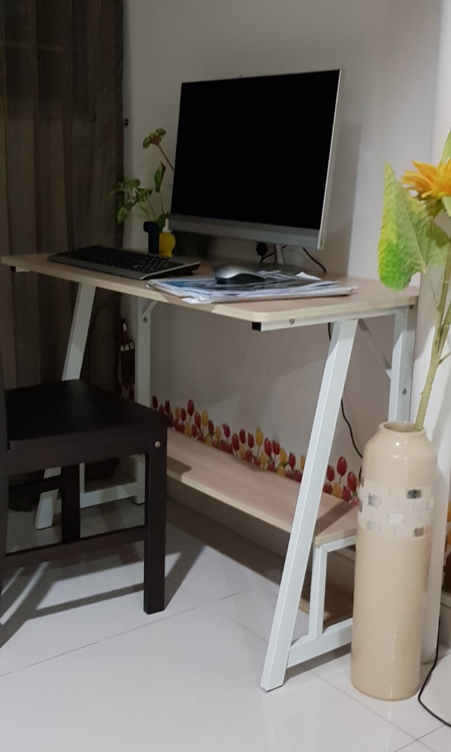 Preloved Computer Table, Furniture & Home Living, Furniture, Tables ...