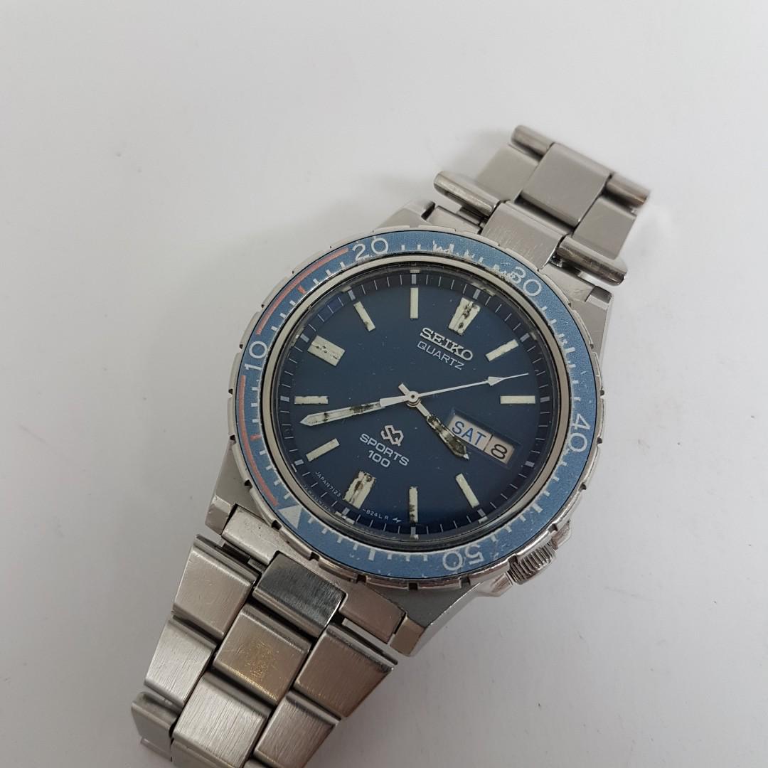 Seiko Sports Day-Date Quartz Watch 7123-823A, Luxury, Watches on Carousell