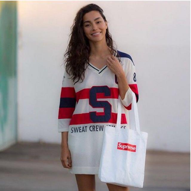 Supreme tyvek shop tote bag