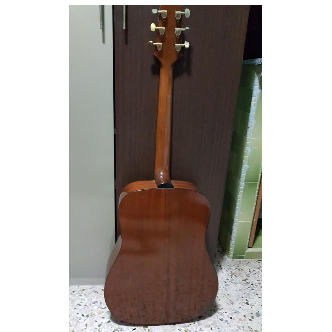 Takamine G Series G340 Dreadnought Acoustic Guitar, Hobbies & Toys