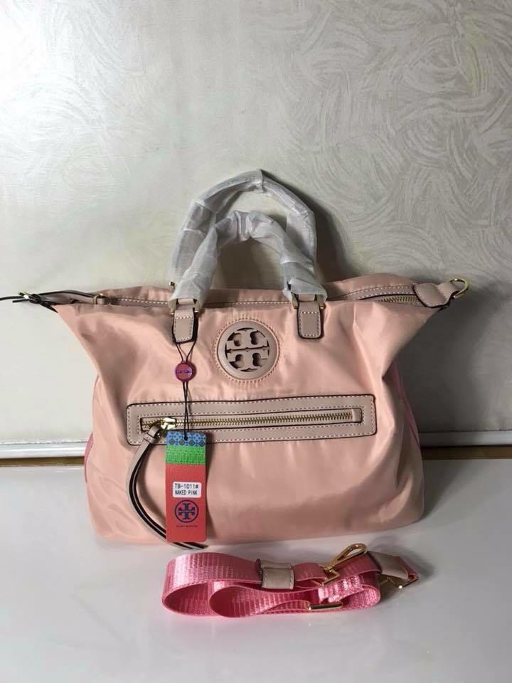 Tory Burch nylon bag, Women's Fashion, Bags & Wallets, Crossbody Bags