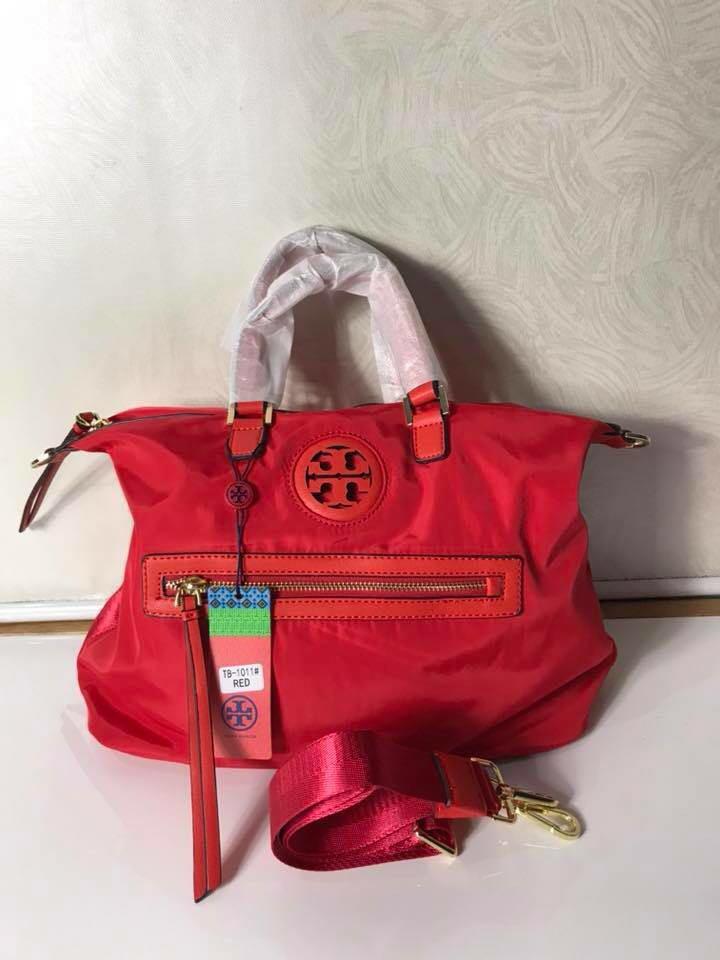 Tory Burch nylon bag, Women's Fashion, Bags & Wallets, Crossbody Bags