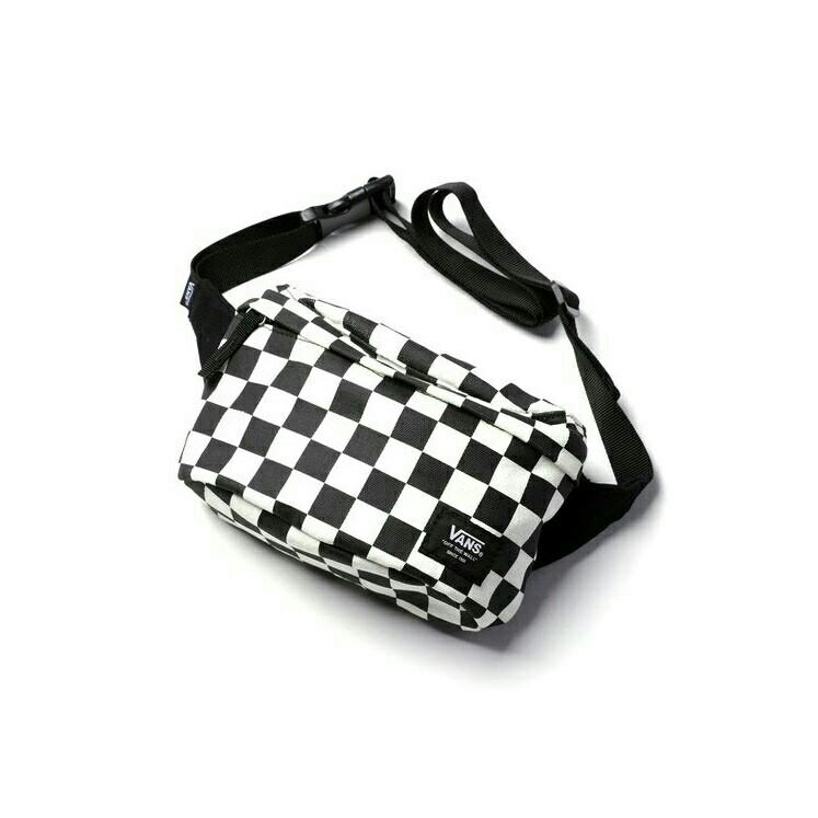 vans checkerboard fanny pack/waist bag 