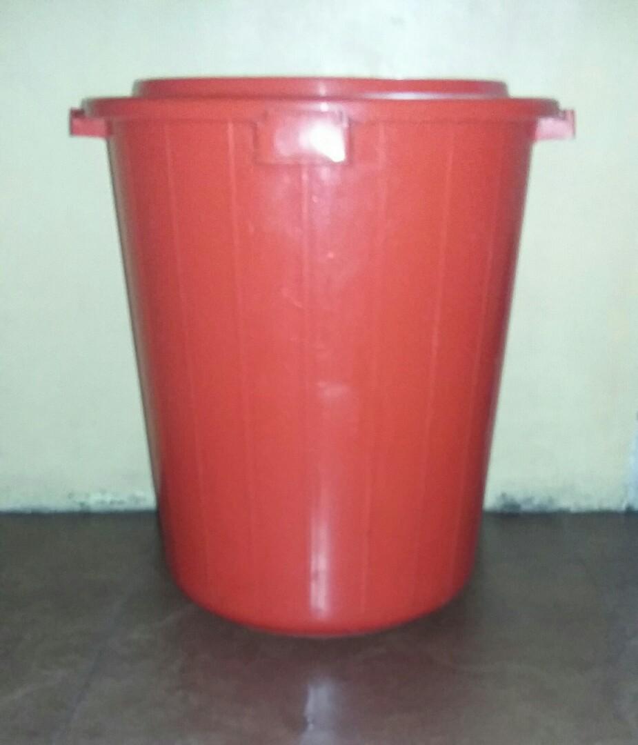 Jumbo Water container (Category: Food Organization & Storage) located in Manila. Submitted by 1075pcampadormitory (Listing ID 188896830, Image 3). Description: .