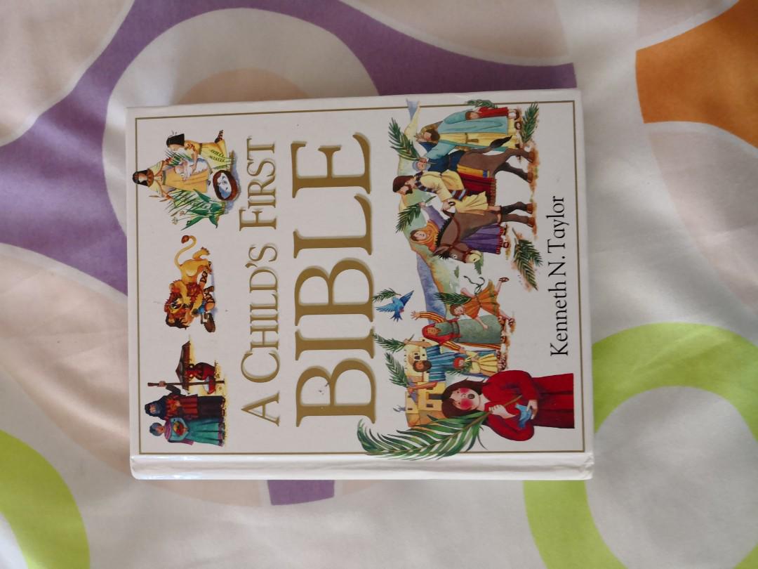 A Child S First Bible Books Stationery Children S Books On