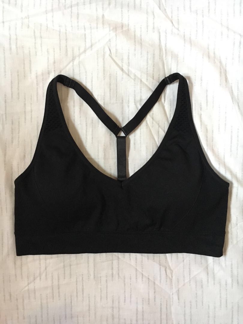F21 activewear sales