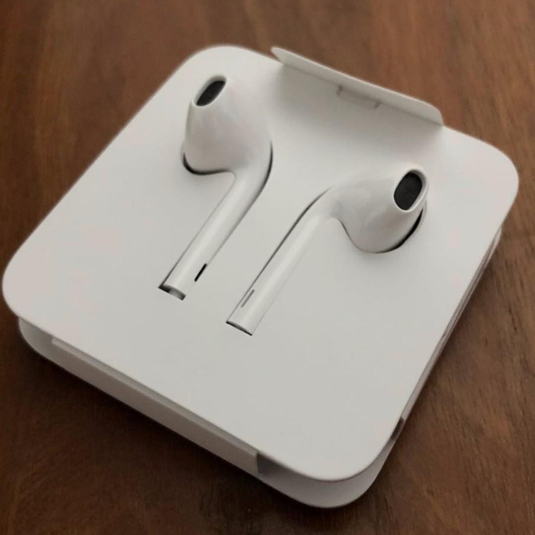 apple lightning earpiece